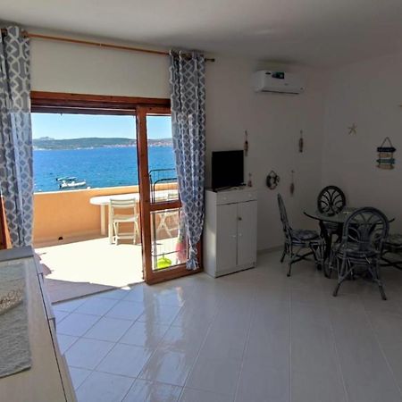 Appartamento Oltremare Vista Mare La Maddalena  Kültér fotó