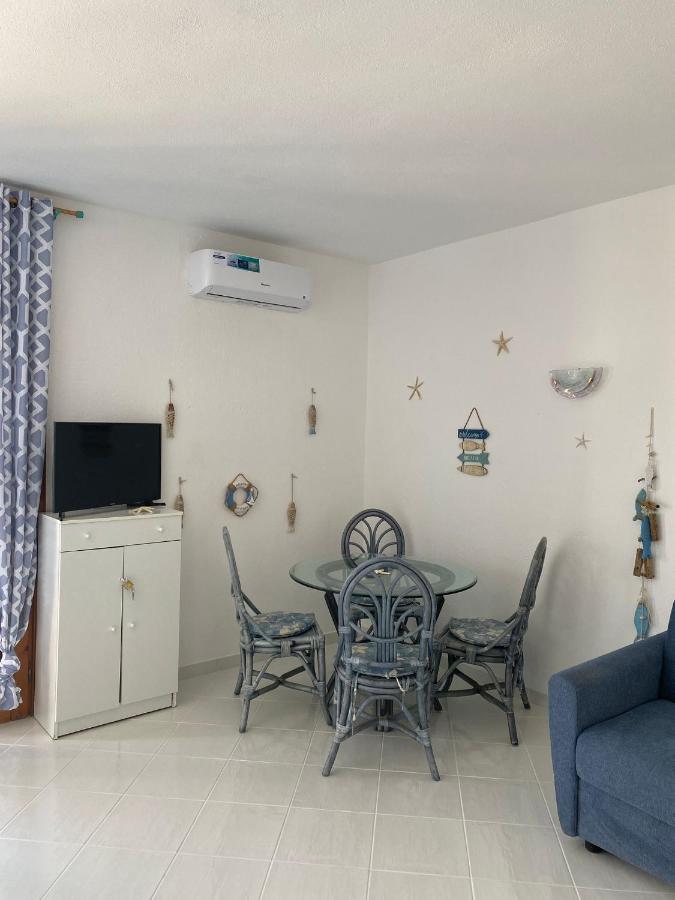 Appartamento Oltremare Vista Mare La Maddalena  Kültér fotó