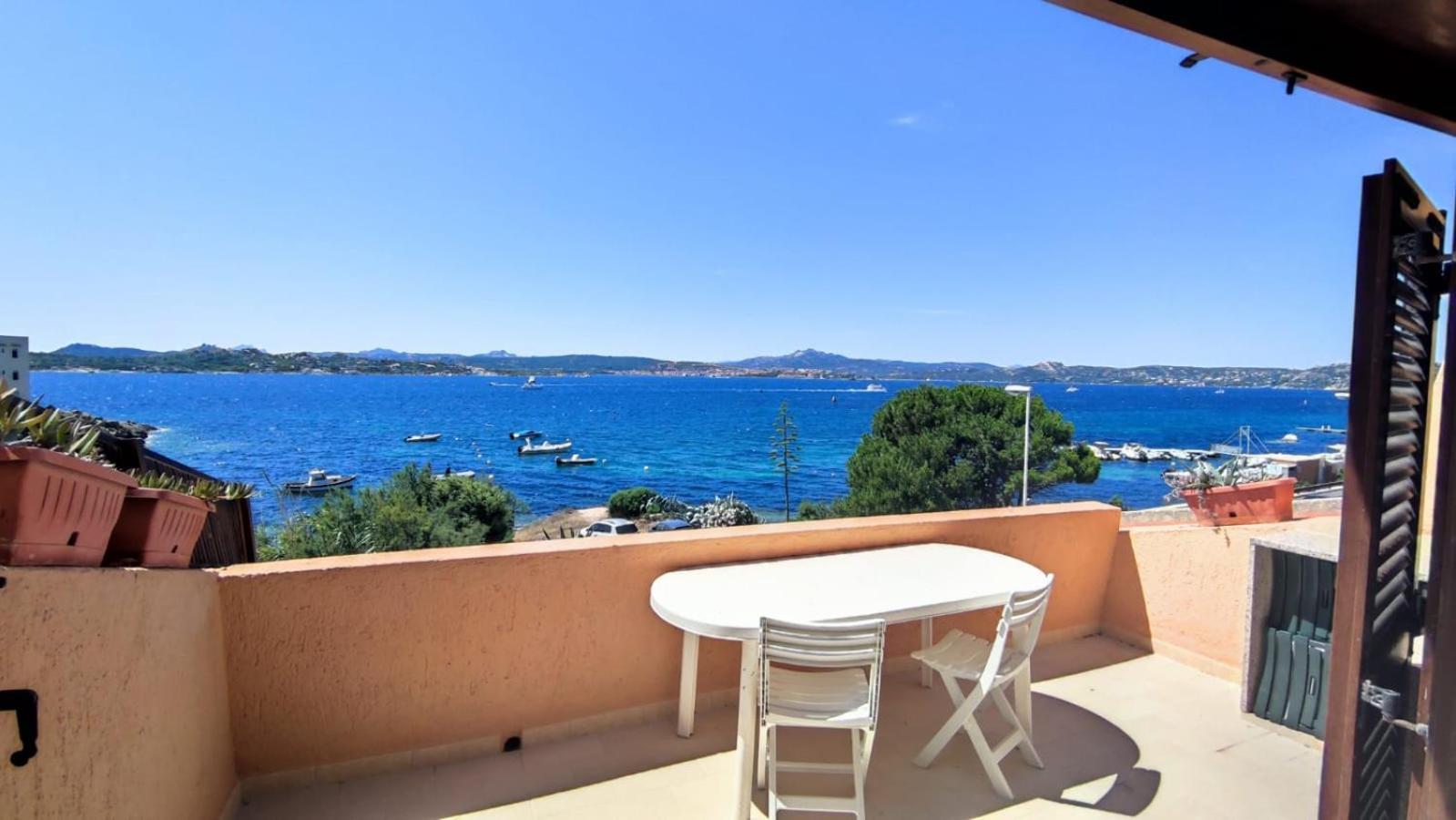 Appartamento Oltremare Vista Mare La Maddalena  Kültér fotó